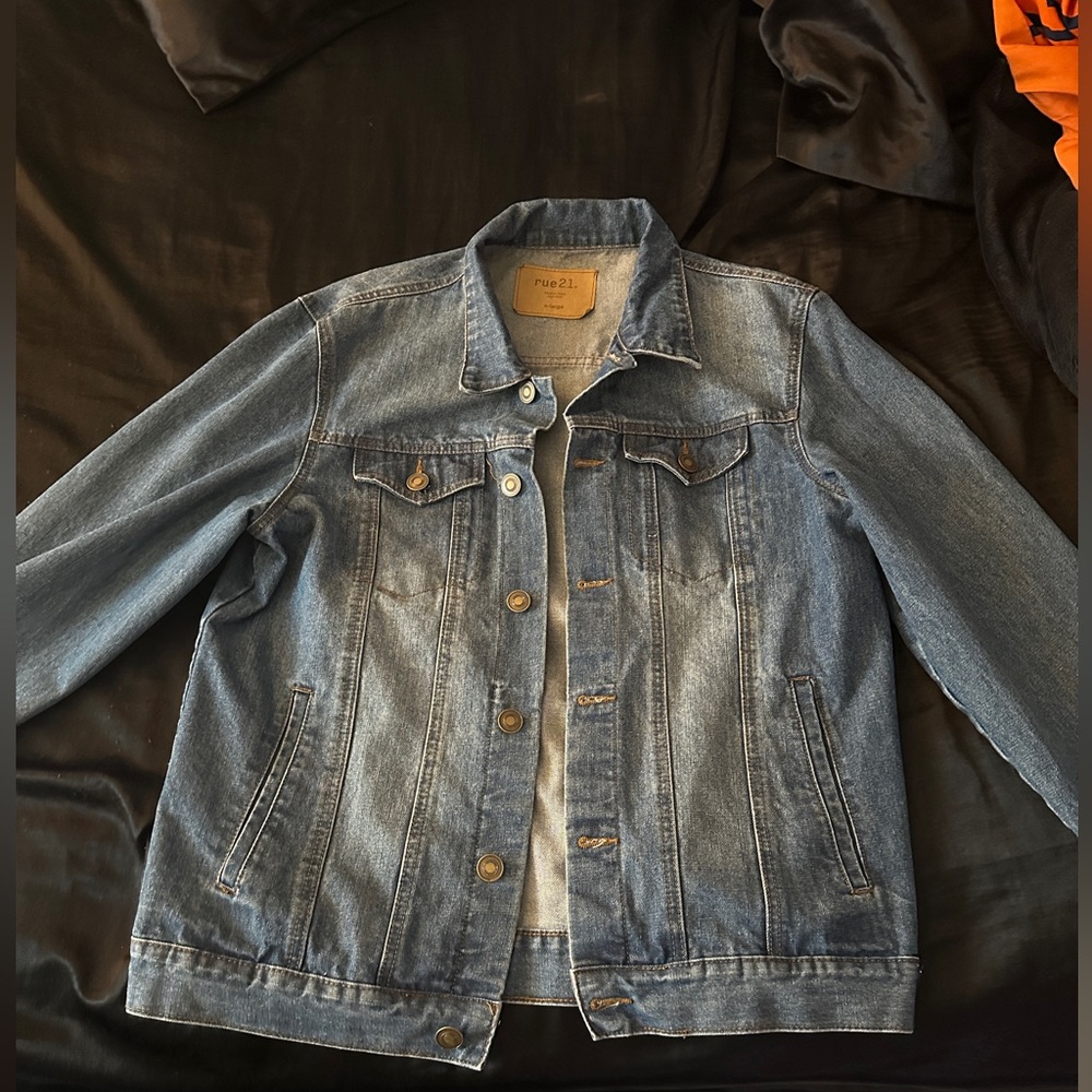 Rue 21 denim jacket size XL